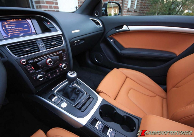 AUDI A5CabrioFL madrasbraun