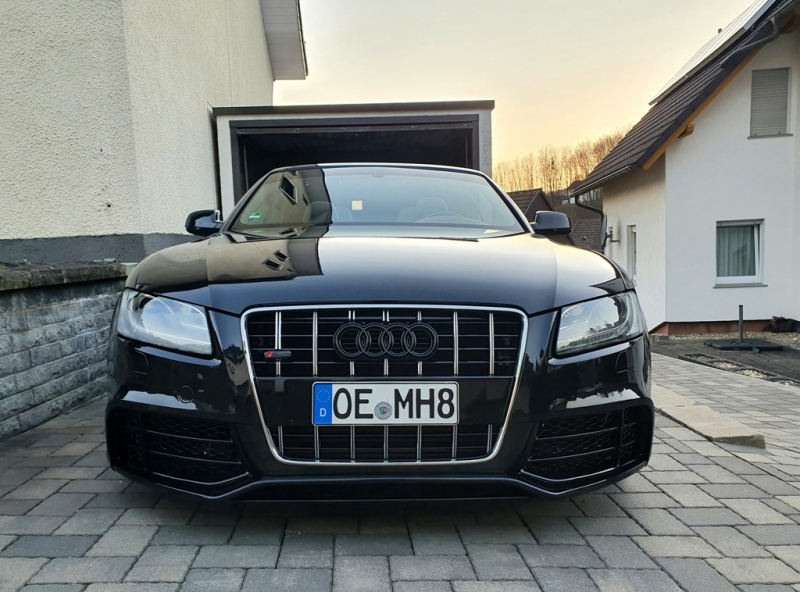 RS5-Front mit S5-Kühlergrill